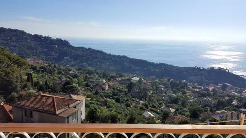 Apartamento Un Balcone Tra Cielo E Mare
