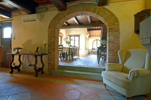 Cantagrillo-casalguidi Villa Sleeps 14 Pool Air Con