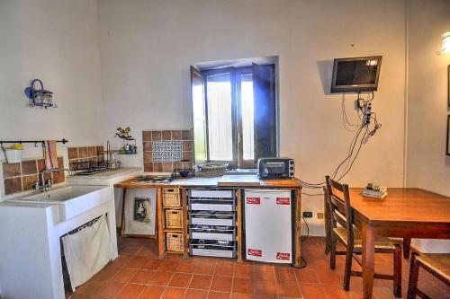 Capri Leone Villa Sleeps 5 Pool Air Con Wifi