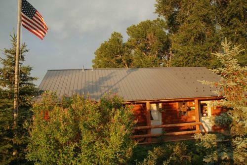 Lodge Teton Valley Cabins