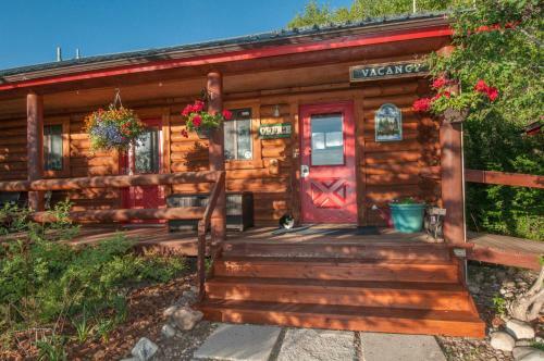 Lodge Teton Valley Cabins