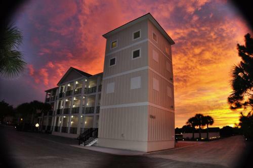 Hotel 30a Suites