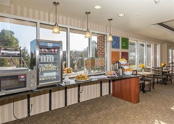 Hotel Comfort Suites Seaford