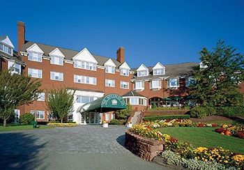 Hotel The Simsbury Inn