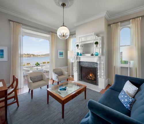 Casa Madrona Hotel And Spa