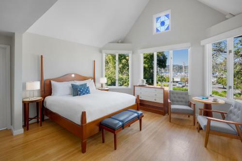 Casa Madrona Hotel And Spa