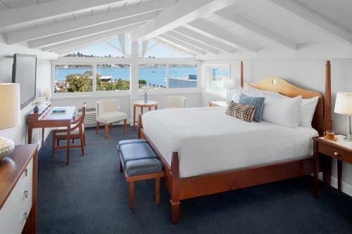 Casa Madrona Hotel And Spa