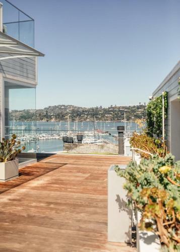 Casa Madrona Hotel And Spa