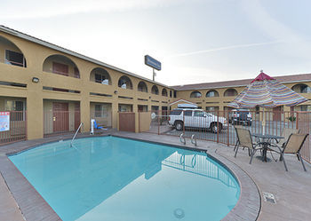Hotel Rodeway Inn Delano