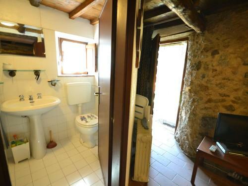 Dreamy Holiday Home In Casoli With Garden