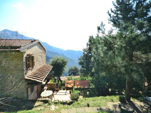 Dreamy Holiday Home In Casoli With Garden