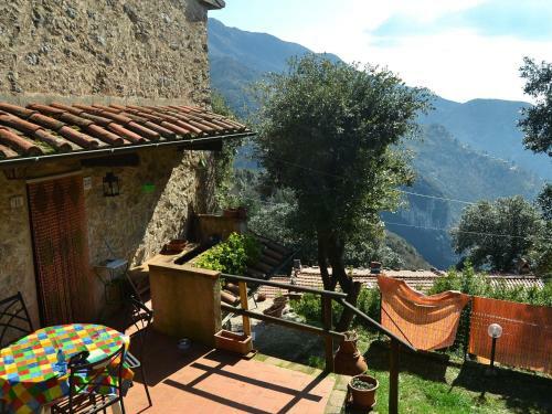 Dreamy Holiday Home In Casoli With Garden