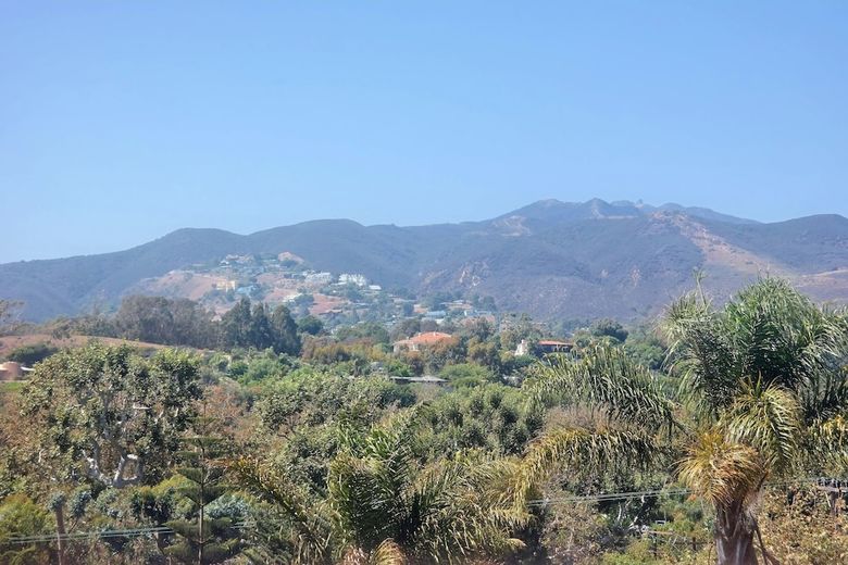 Hotel Malibu Country Inn