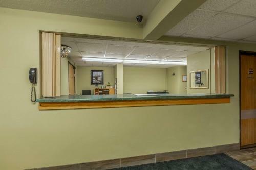 Hotel Americas Best Value Inn Rhinelander