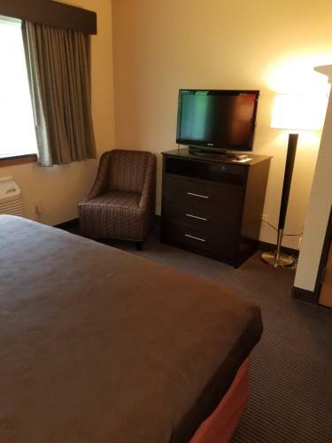 Hotel Americinn - Menomonie