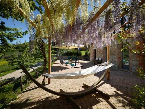 La Foce Villa Sleeps 8 Pool Wifi