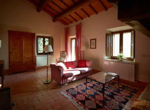 La Foce Villa Sleeps 8 Pool Wifi