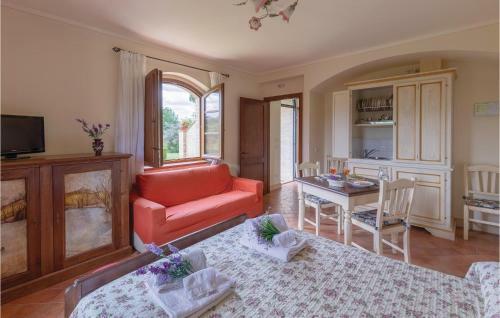 Nine-bedroom Holiday Home In Perugia -pg-