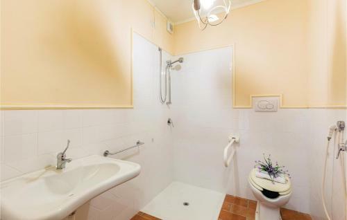 Nine-bedroom Holiday Home In Perugia -pg-