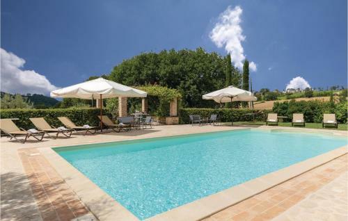 Nine-bedroom Holiday Home In Perugia -pg-