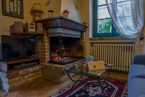 Collazzone Villa Sleeps 4 Pool Air Con Wifi