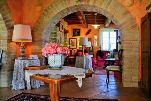 Collazzone Villa Sleeps 12 Pool Air Con Wifi