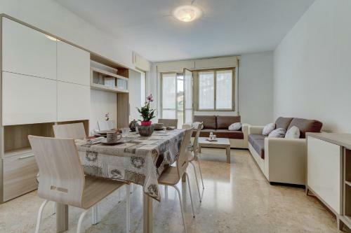 Lario Promenade Apartment