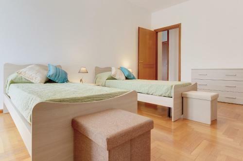 Lario Promenade Apartment