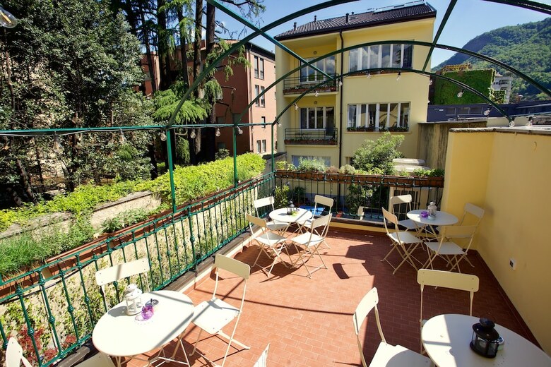 Albergue Ostello Bello Lake Como