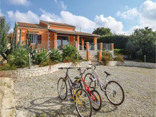 Three-bedroom Holiday Home In Modica Rg