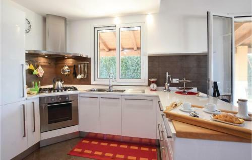 Three-bedroom Holiday Home In Modica Rg