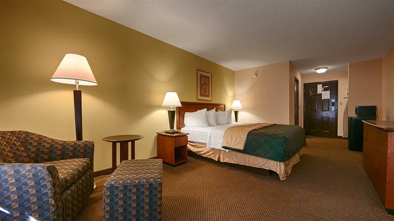 Hotel Best Western Huntington Mall Inn