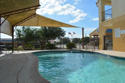 Hotel Executive Inn & Suites Cuero