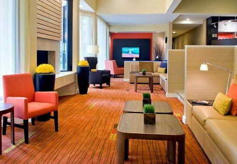 Hotel Courtyard Lincroft Red Bank