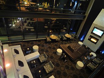 Oyster Point Hotel