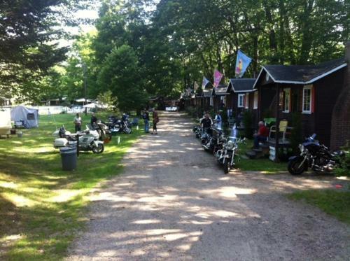 Maple Lodge Cabins
