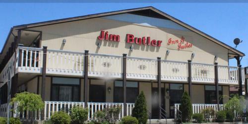 Posada Jim Butler Inn & Suites