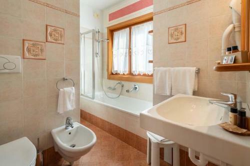 Hotel Ciasa Lorenzi