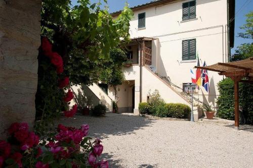 Camucia-monsigliolo Villa Sleeps 9 Pool Air Con