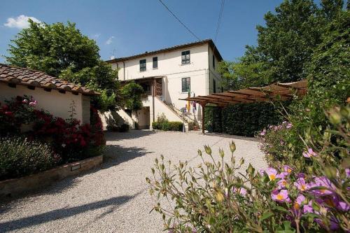 Camucia-monsigliolo Villa Sleeps 9 Pool Air Con