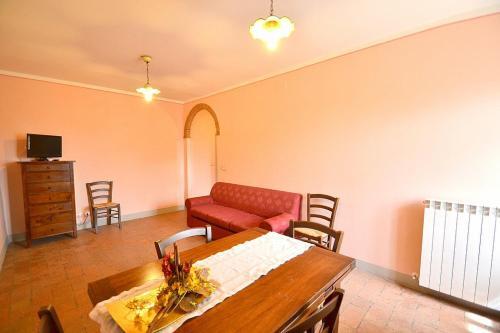 Camucia-monsigliolo Villa Sleeps 9 Pool Air Con