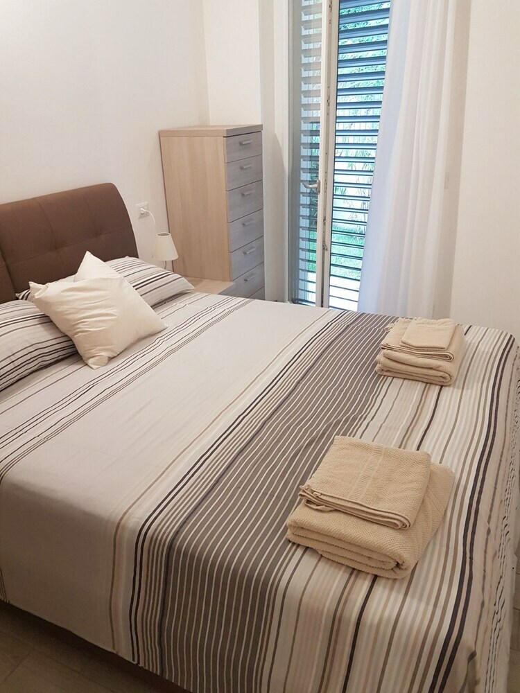 Baia Blu - Luxury Apartments With Pool