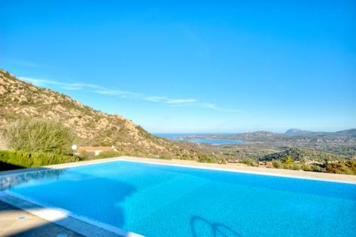 Villa Bouganvillae