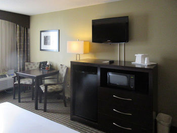 Best Western Shalimar Plaza Hotel & Conference Center