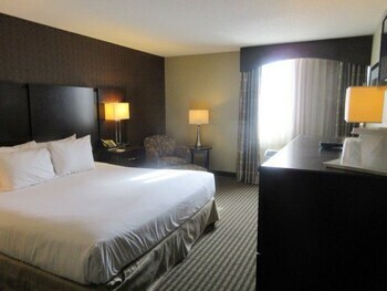 Best Western Shalimar Plaza Hotel & Conference Center