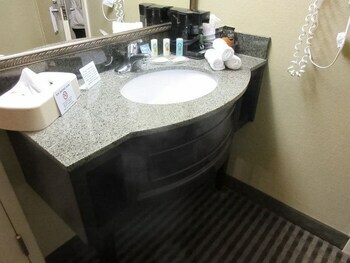 Best Western Shalimar Plaza Hotel & Conference Center