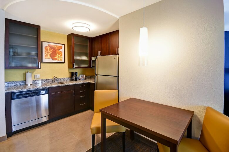 Hotel Residence Inn By Marriott Springfield Chicopee