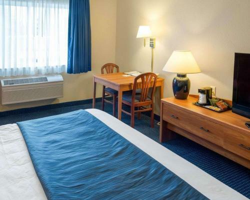 Hotel Quality Inn Lakeville