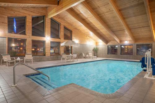 Hotel Americinn Lakeville