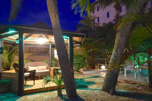 Aparthotel The Inn At Turtle Beach